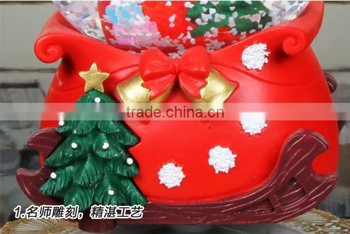 Hot Sale Christmas Gifts Polyresin snow globe with Music Box