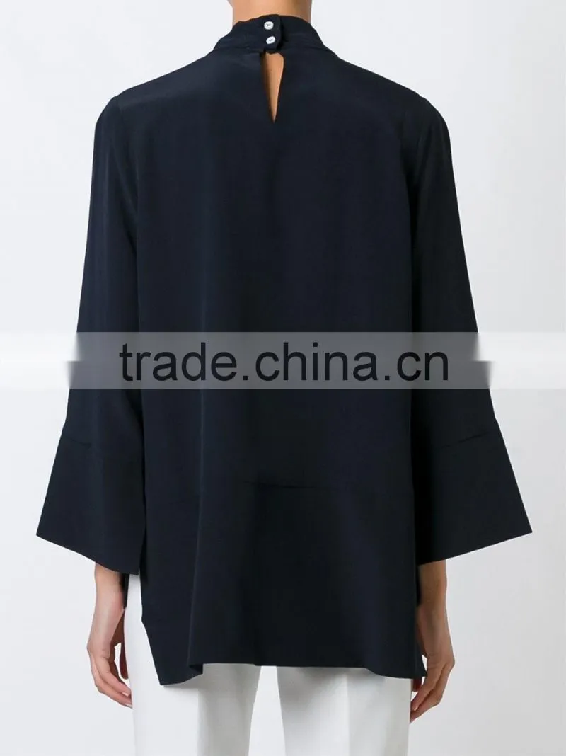 2017 Black Stylish Oversized Sweater Women with Pogada Sleeves and High Neck