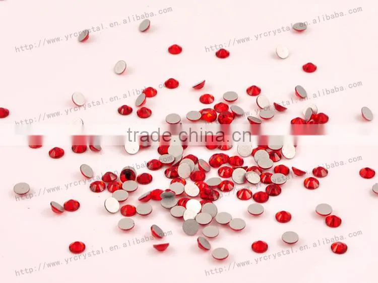 Round shape light siam color silver foiling rhinestone crystal flat back