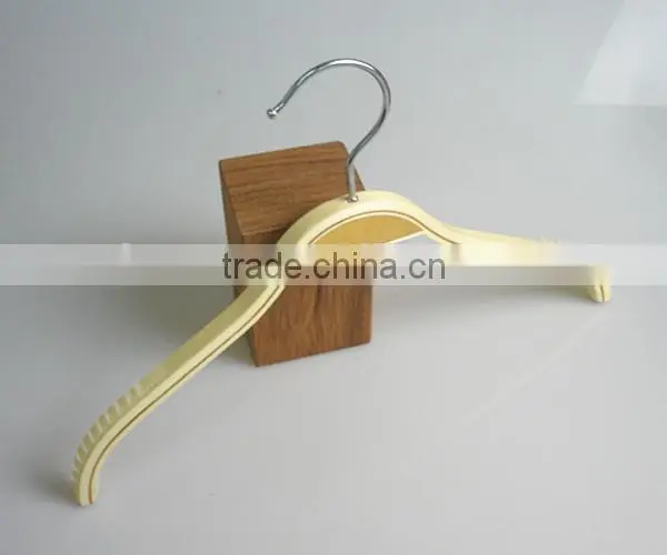 LM 392 Laminated hanger kids hanger with antislip strip