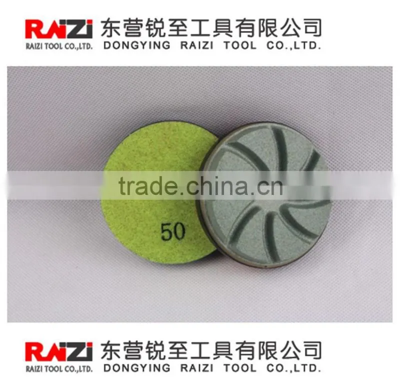 Transitional ceramic polishing pad