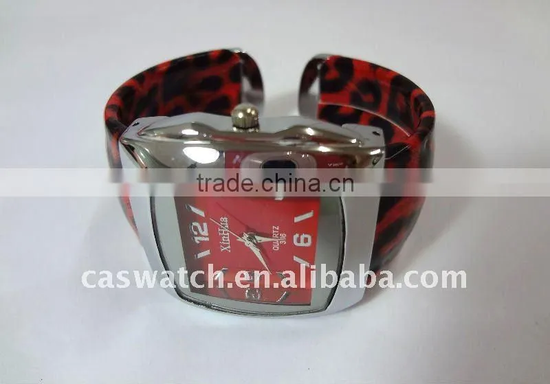 bangle watch with red leopard grain
