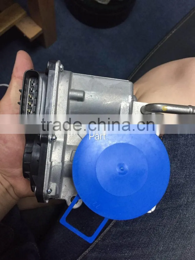 Auto Parts For Toyota Hilux ZTR Throttle Body 22030-0C020