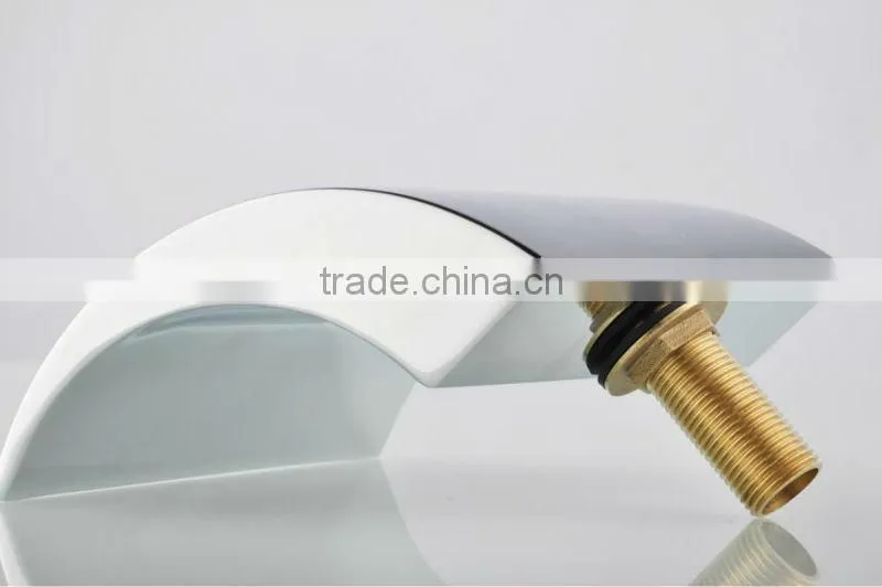 5pcs Euro Design Bathtub Faucet With Deck Mounted QH001-19
