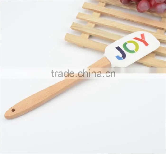 High quality pastry silicone spatula with wooden handle easy flex baking spatula