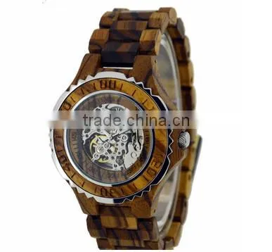 High quality latest quartz wooden watch for mens wrist watches