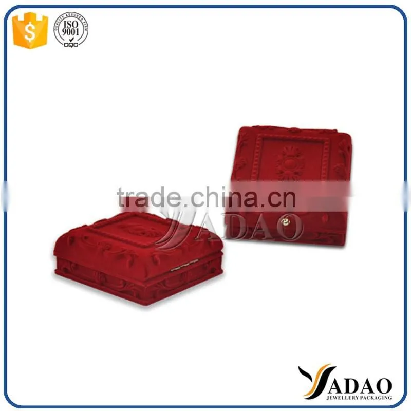 red flocking velvet packaging pendant boxes