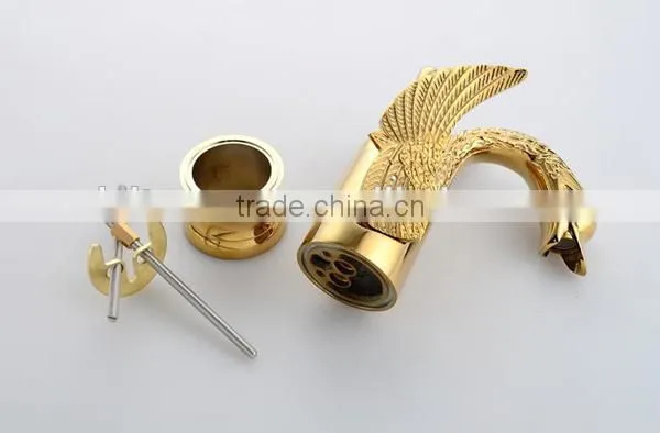 2015 New design to faucet_dolphin faucet_very cheap faucet for kitchen