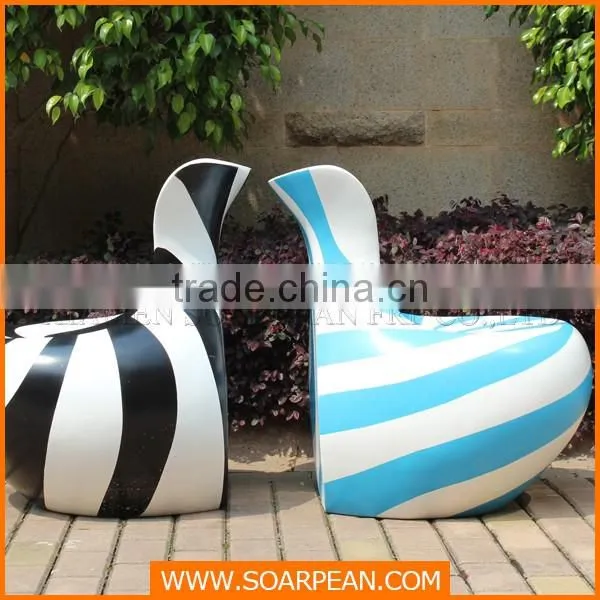 Furniture Showroom Club Chair Flower Shaped Chair