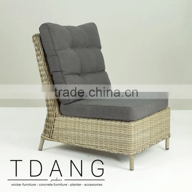 Hanna Wicker Sofa Middle - New design Wicker Garden Sofa