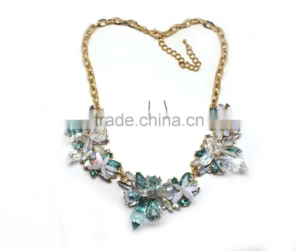 2015 Flower Necklace African Beads Jewelry Set made in china acrylic glass jewelry set necklace and stud earrings wholesale