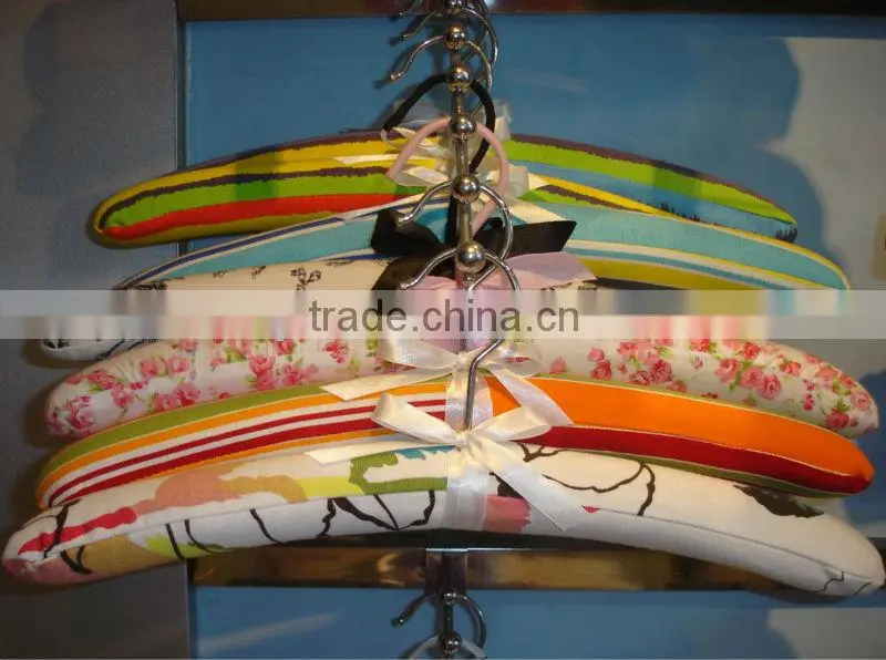 Gift hanger household fabric hanger