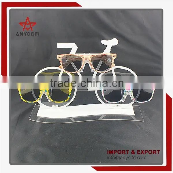 Cheap and fine quality china supplier acrylic eyewear display