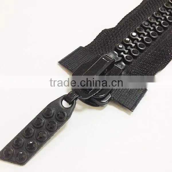 delin rhinstone zipper