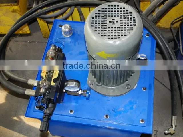 828 color steel roof sheet roll forming machine