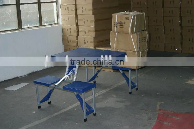 Outdoor Plastic Folding Table