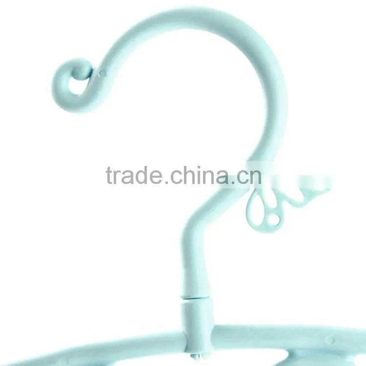 beautiful butterfly shape plastic revolving clothing rack