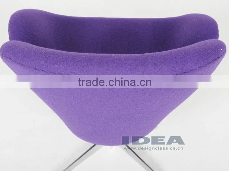 Replica Arne Jocabsen Swan Chair - Purple Fabric