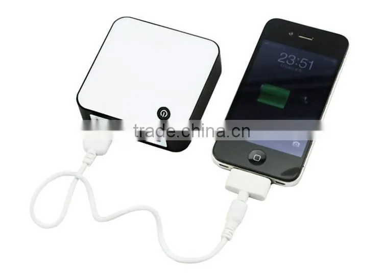 8800mah 2 usb output square power bank with digital indicator