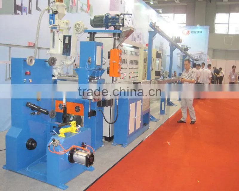 Multi-core wire twisting machine for CAT5E,CAT6 cable