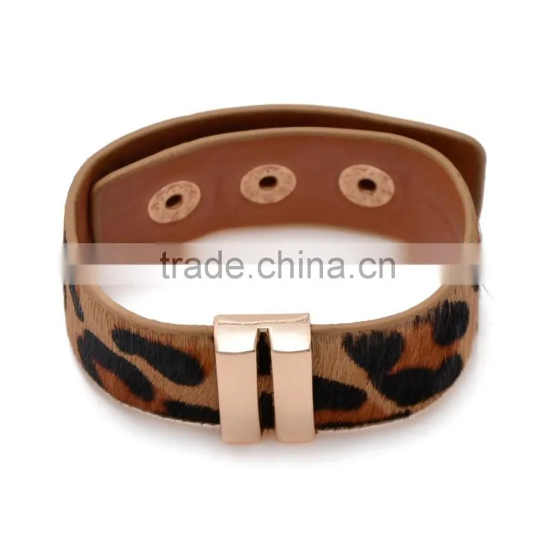 Wholesale snap fastener leopard leather bangle fashion brass adjustable leather bracelet