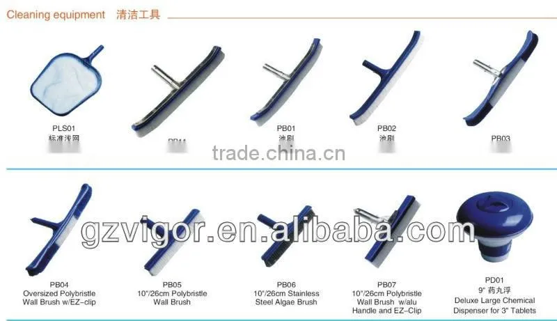 Swimming pool brush / pool cleaning equipment