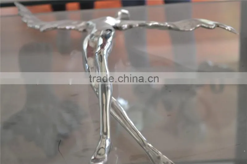 Customized metal crafts