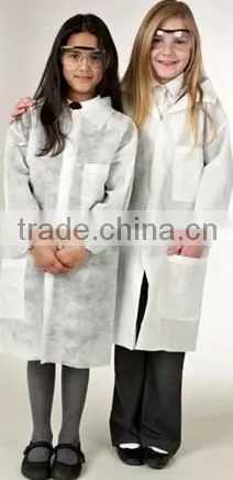 disposable non-woven isolation gown