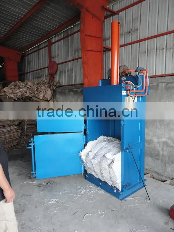hydraulic textile clothes baling machine/used clothing baler machine