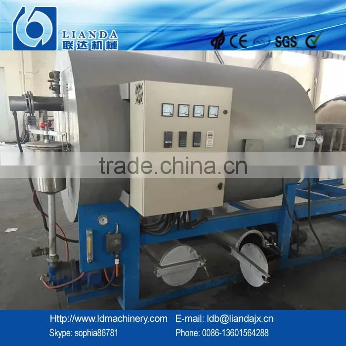 Filter net vacuum cleaning system for fiber machine