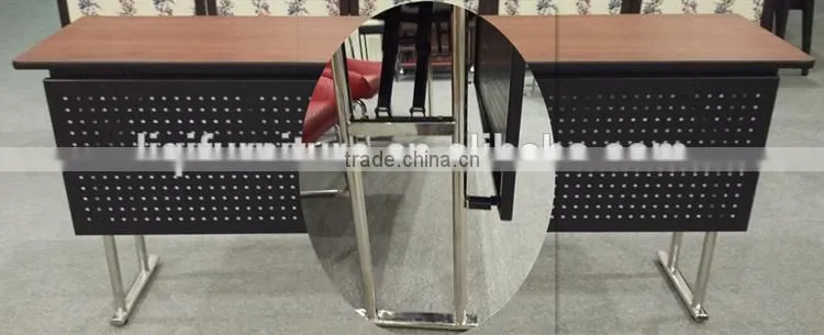 New Style Comercial Banquet Rectangular Training Tables with Folding Legs and metal mask