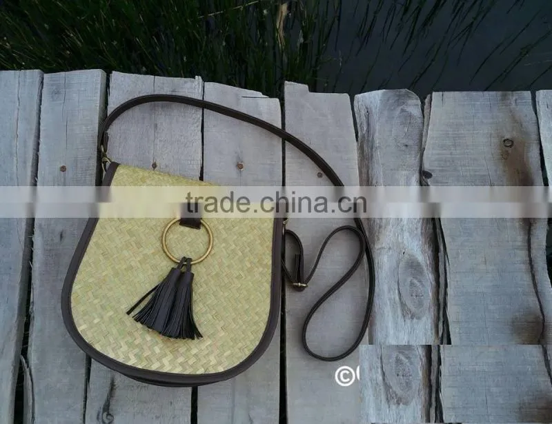 Seagrass beach bag with seashell decoration, cool design for summer holiday