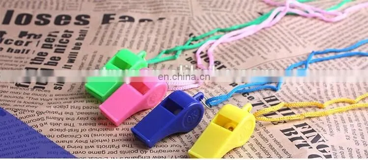 Cheap Plastic Whistle with Lanyard