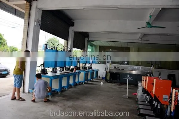 15KHz High Power Ultrasonic Welding Machine With Noise Enclosure