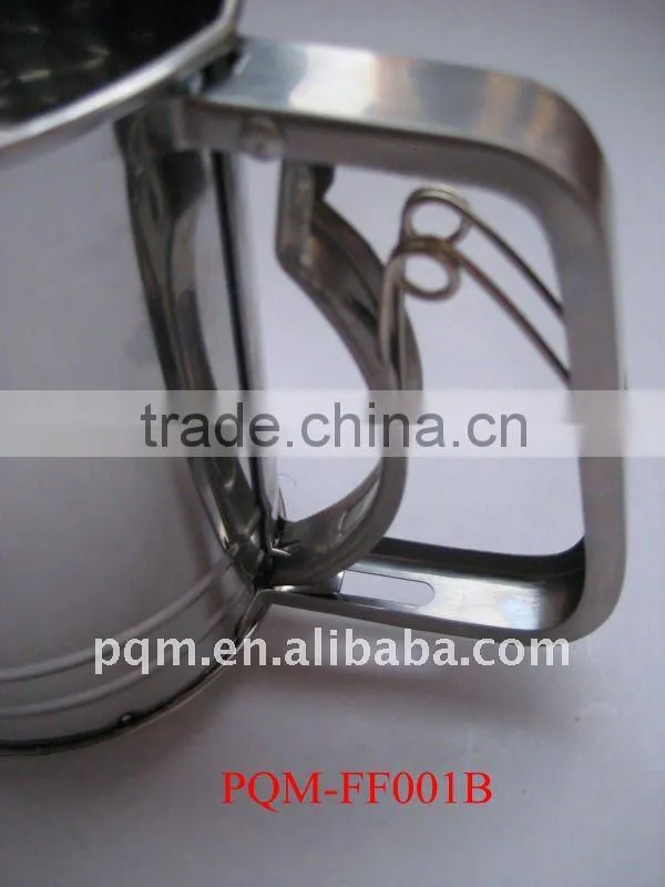 Durability passing FDA 9.7* 12.8cm manual stainless steel flour sifter with 3 lays meshes 001B
