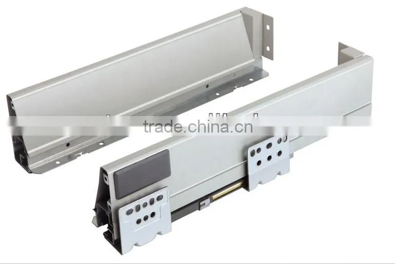 MEATON soft close kitchen drawers