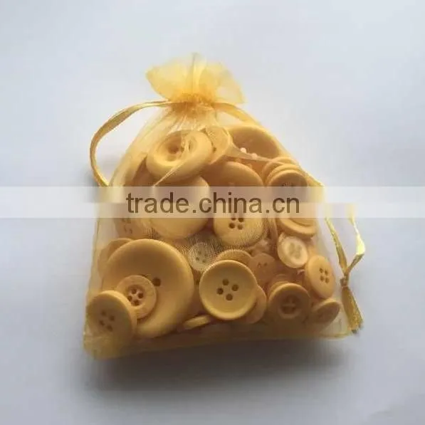 High quality customized sizes resin buttons decorative buttons