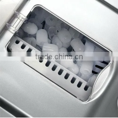 2014 Easy operate & carry ice maker with water cooler (TY-150Y)