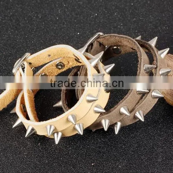 2016 Wholesale Rock Rivet Bracelet Design