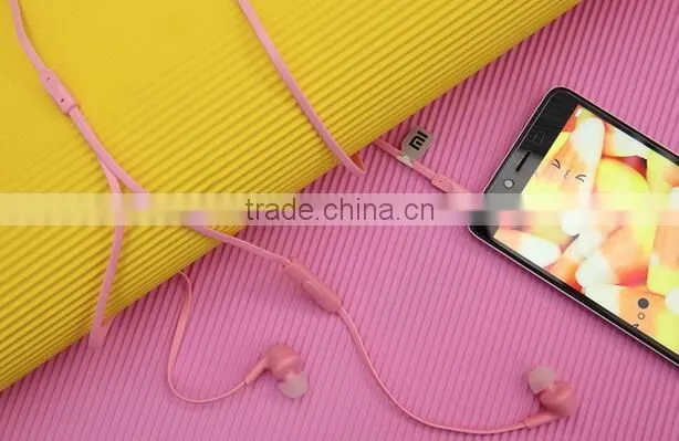 Original Xiaomi Piston Colorful Starter Edition Earphone in-ear / 3.5mm Headphone Jack Support Volume Control