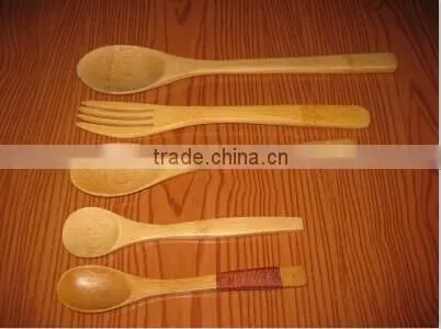 Producers directly wholesale all kinds of bamboo spoons