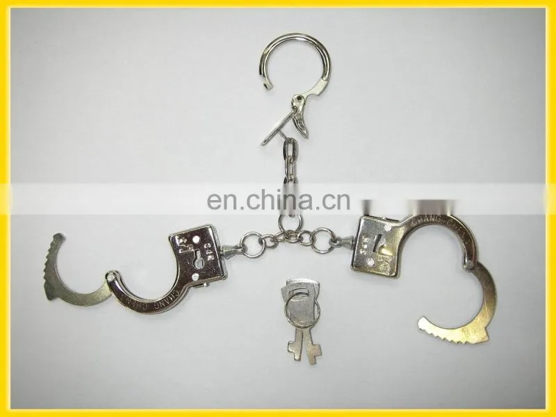 promotional mini handcuff keychain wedding gift