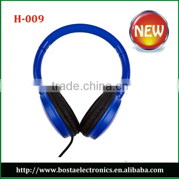 wonderful gift long wire headphone with hifi music