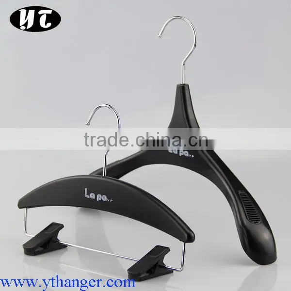 HA1157 plastic tops hanger and pants hanger for clothes