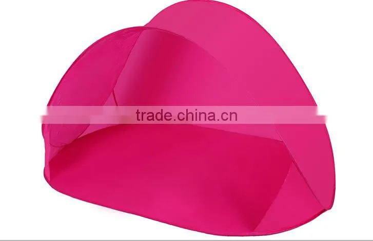 Portable outdoor pop up beach tent
