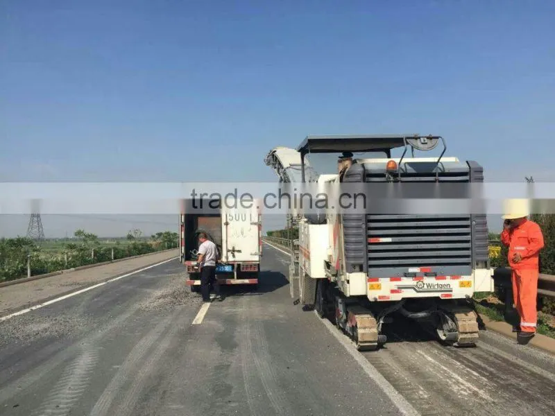 Good Condition Second-hand Asphalt Machine Vogele S2100-2 for Sale