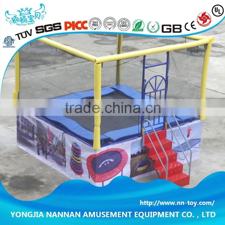 Small outdoor trampoline equipment