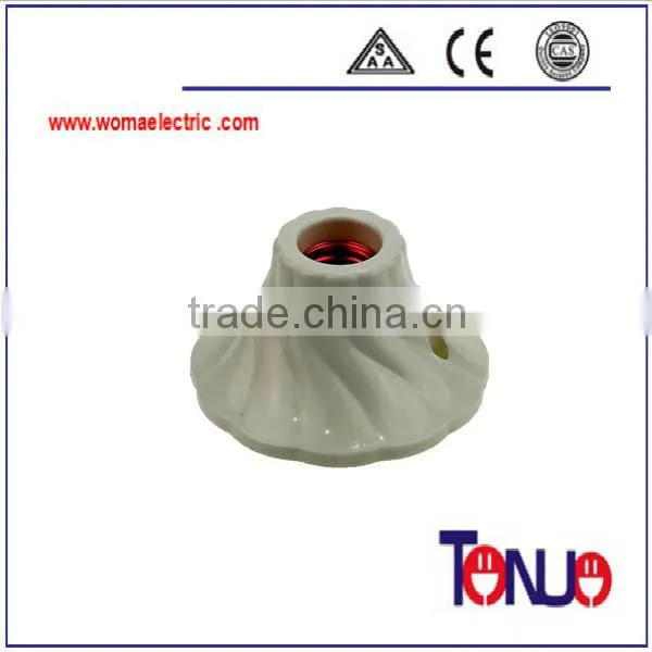 lamp holder plug