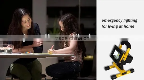 Warranty 2 year IP65 Epistar 10w 8.4V emergency camping light rechargeable led floodlight