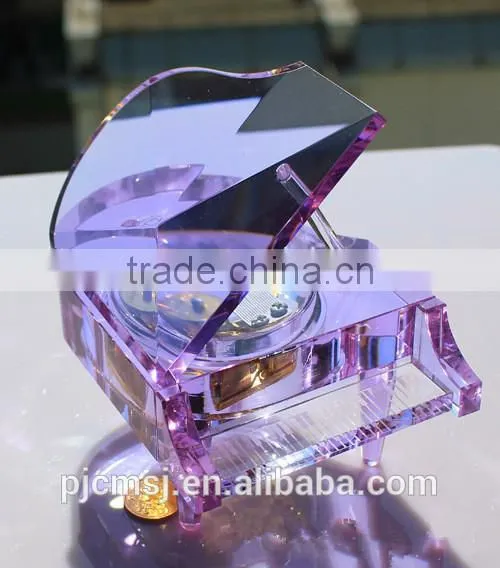 gift or souvenirs, crystal piano music box
